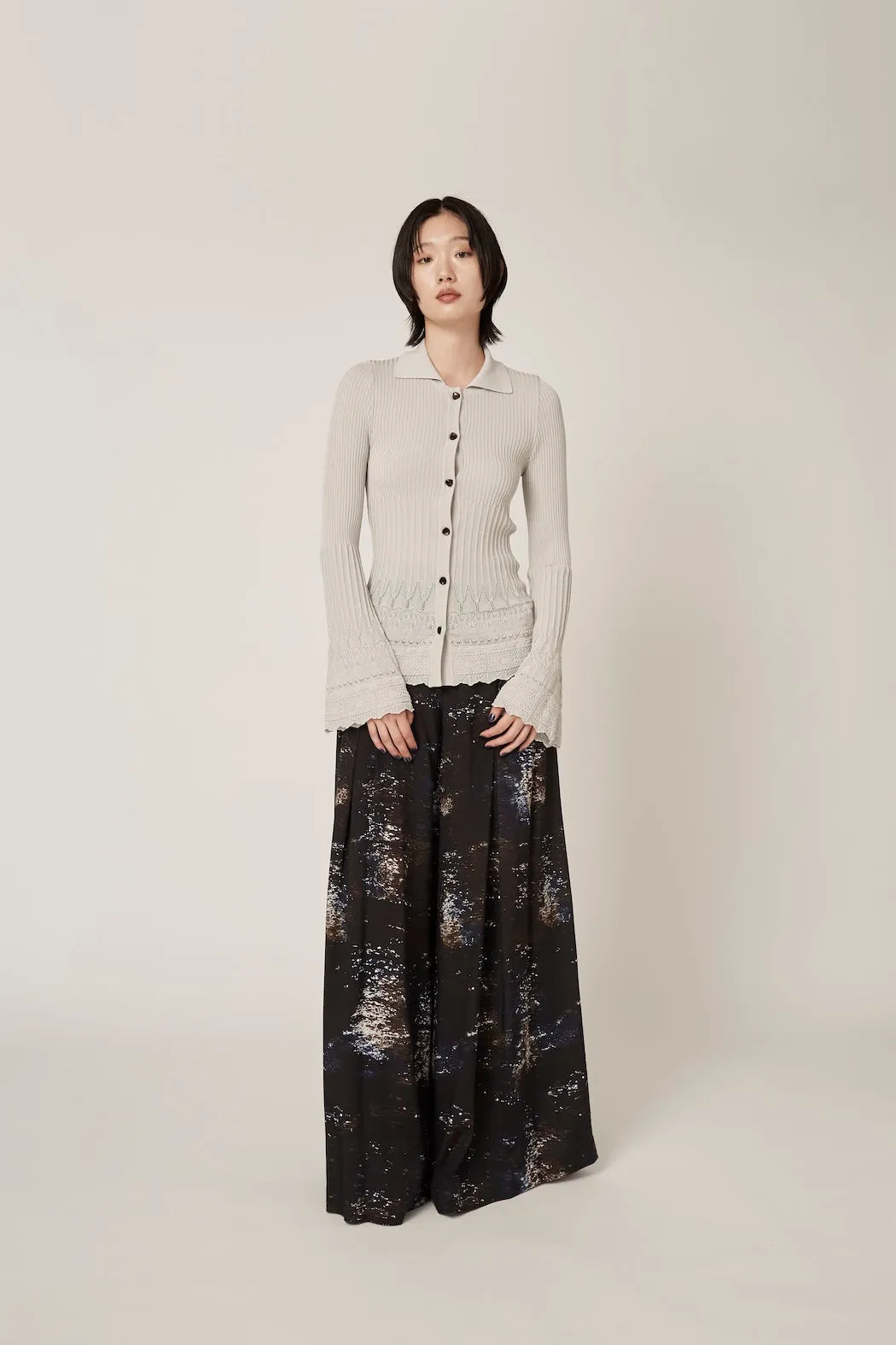 Emerge flower knit shirt cardigan (Light gray)