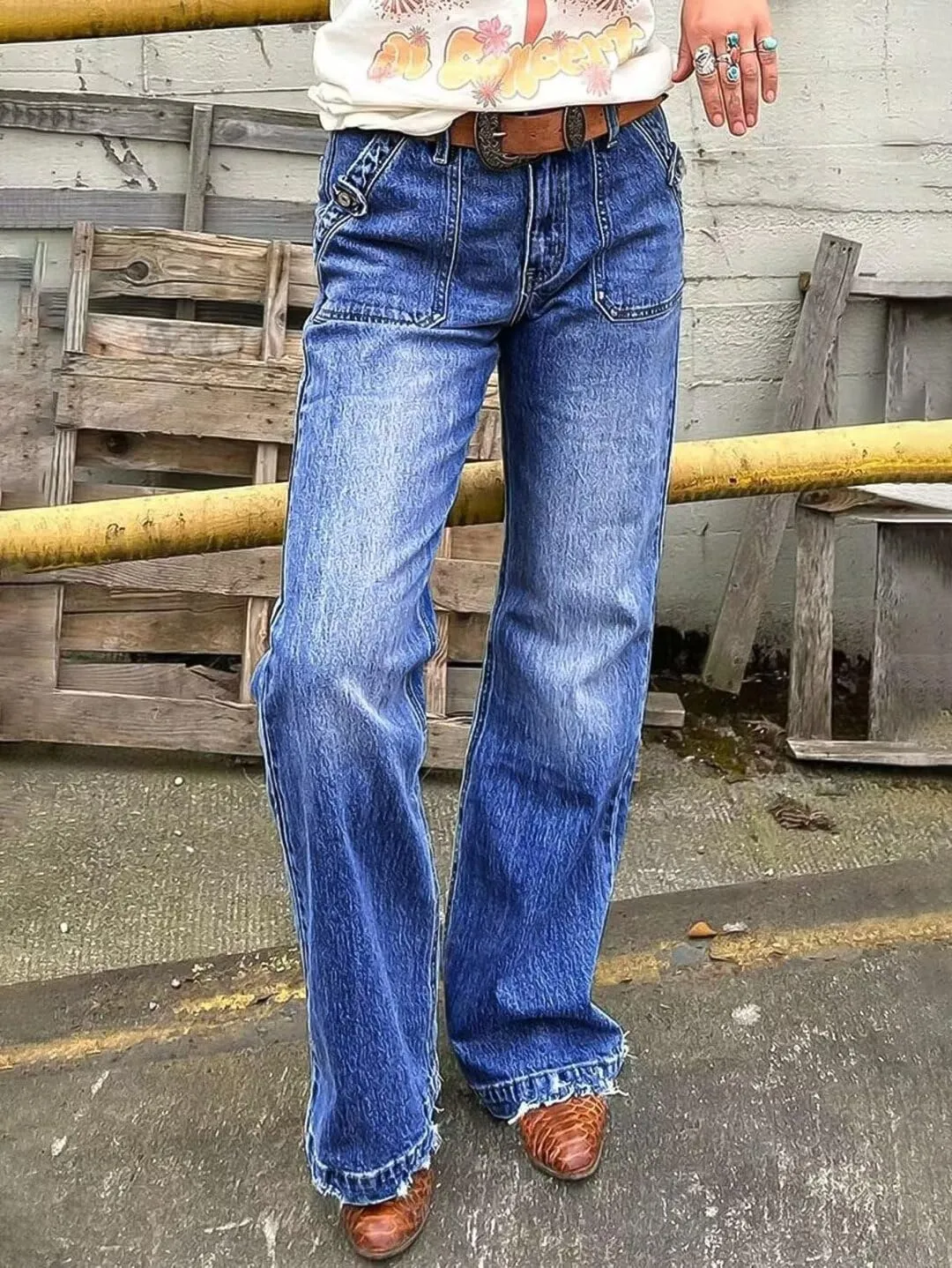 Flamingals Straight Leg Jeans for Women Mid Rise Casual Wash Raw Hem Jeans Without Belt