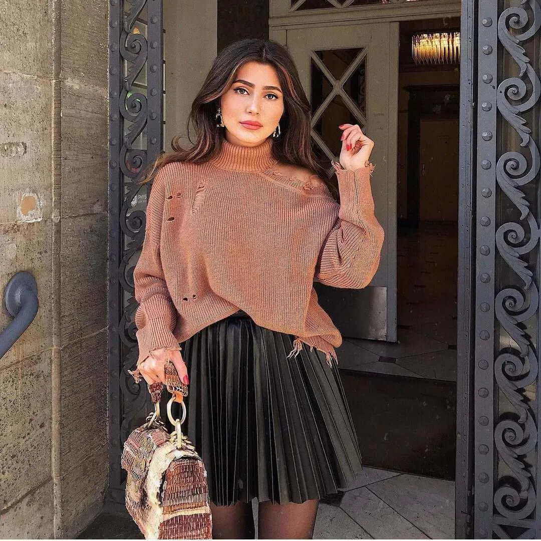 Glow Chic's Draped Pleated Knitted Mini Skirt