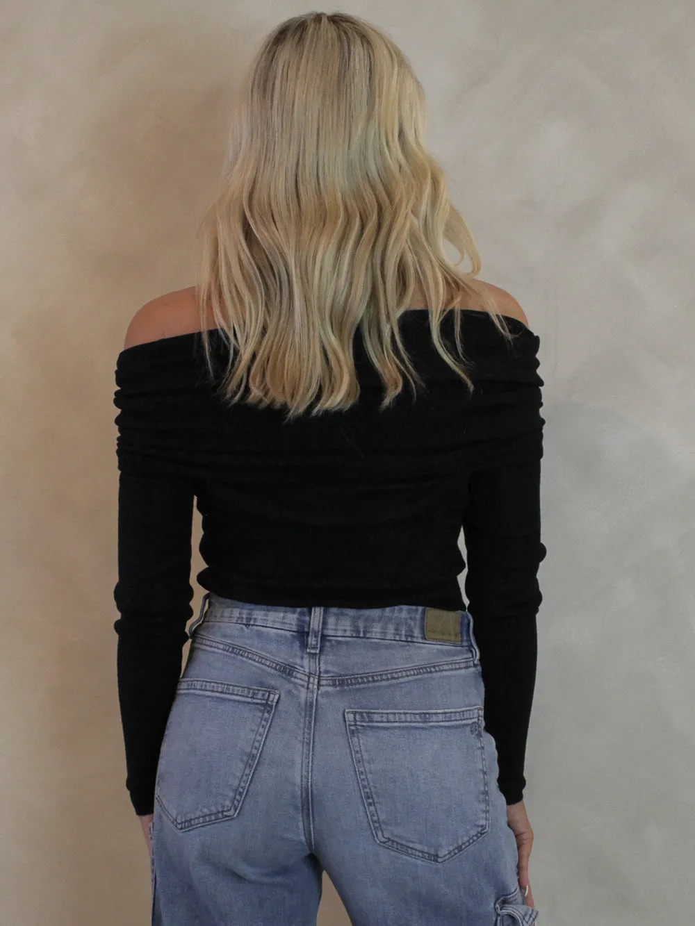 SABRINA OFF THE SHOULDER TOP