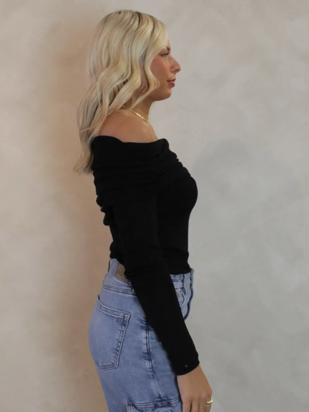 SABRINA OFF THE SHOULDER TOP