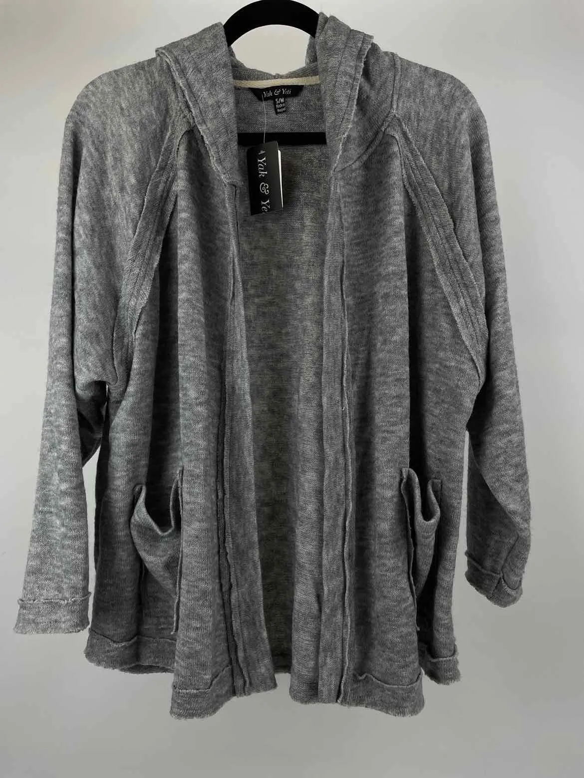 Yak & Yeti Size S/M Light Gray NWT Knit hooded Cardigan